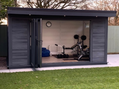 Garden-room-with-gym-and-bifold-doors