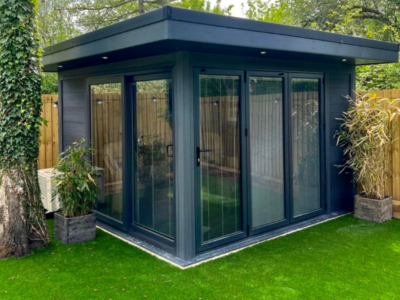 Oakland Garden Room With Bifold Doors